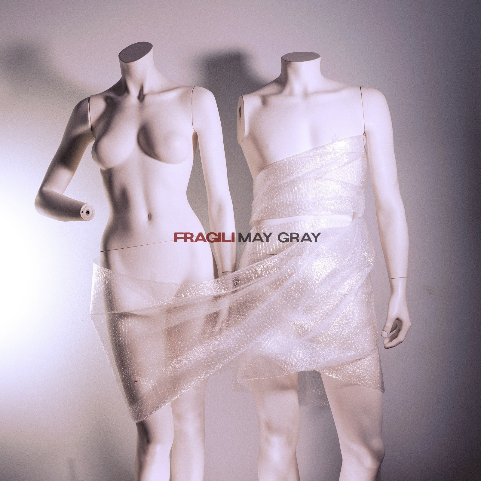 Fragili - May Gray