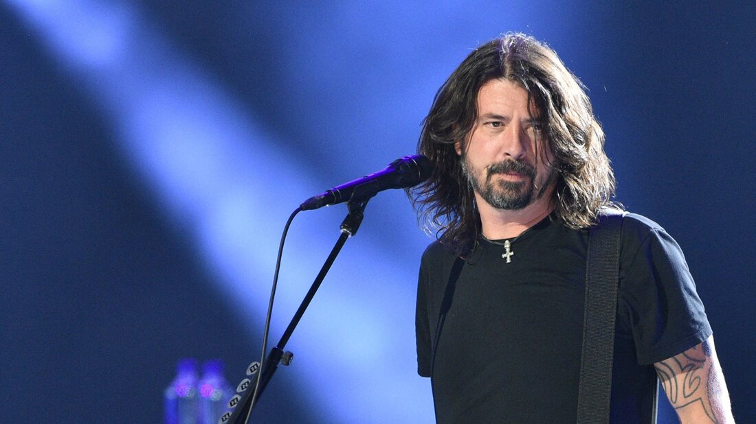 Dave Grohl biografia e curiosità: dai Nirvana ai Foo Fighters